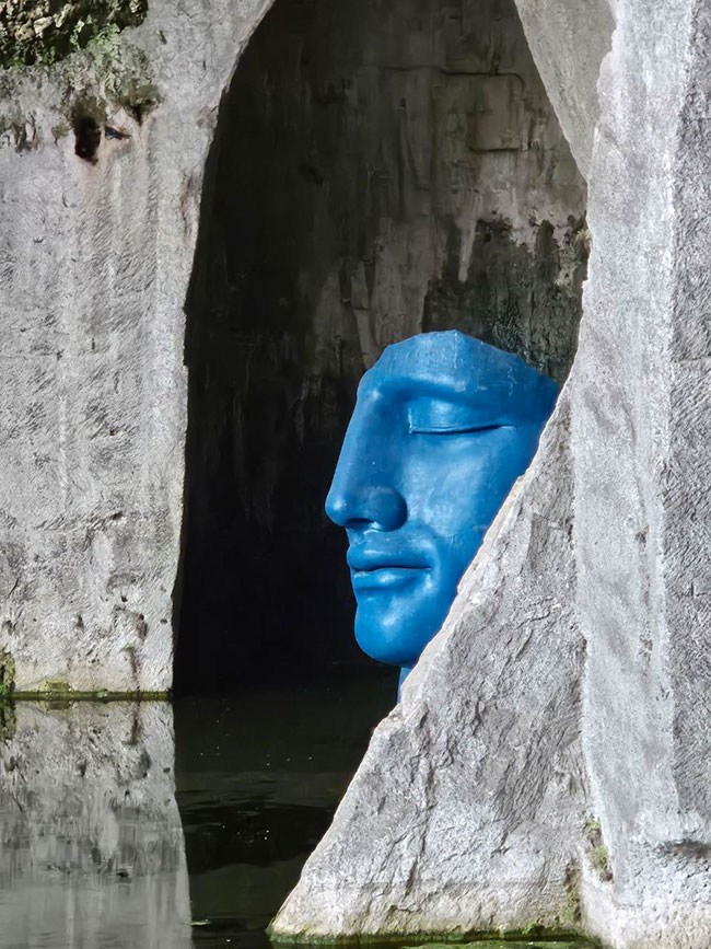 Der blaue Planet - blaue Maske